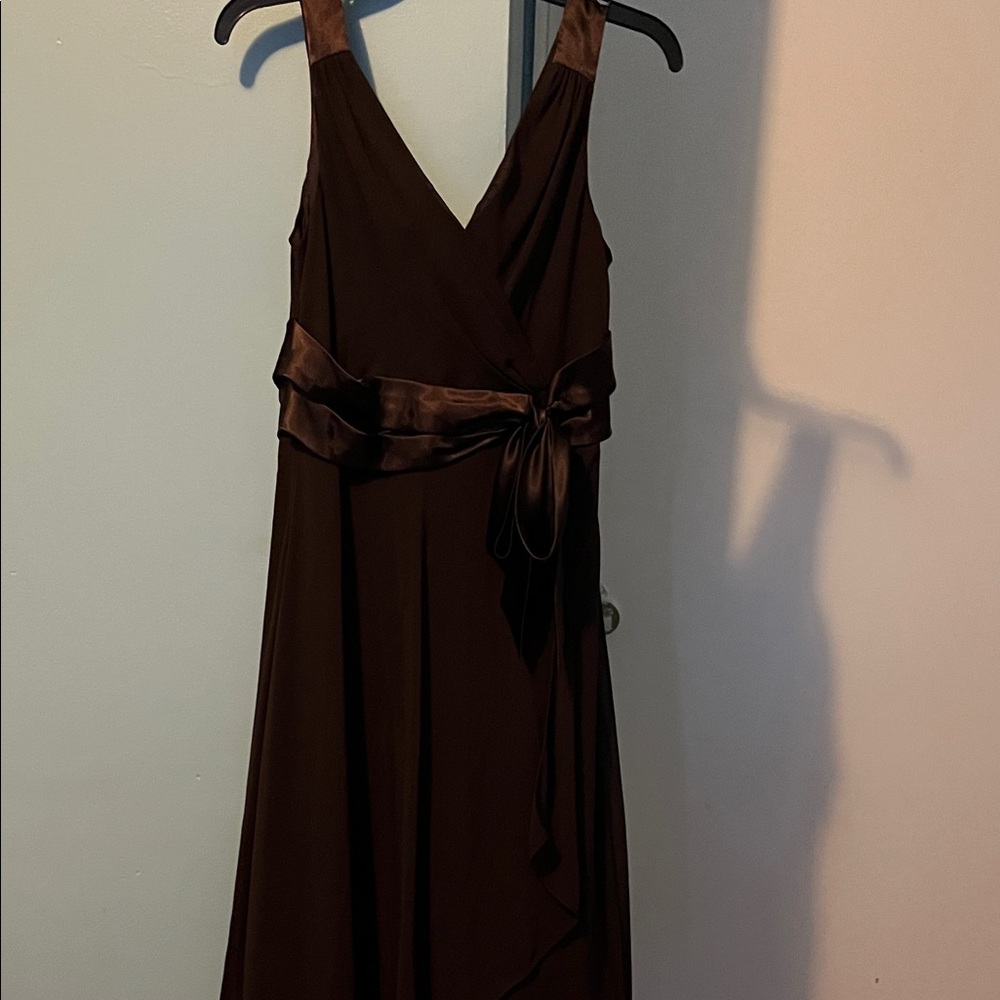 Jones Wear Dark Brown V-Neck Dress